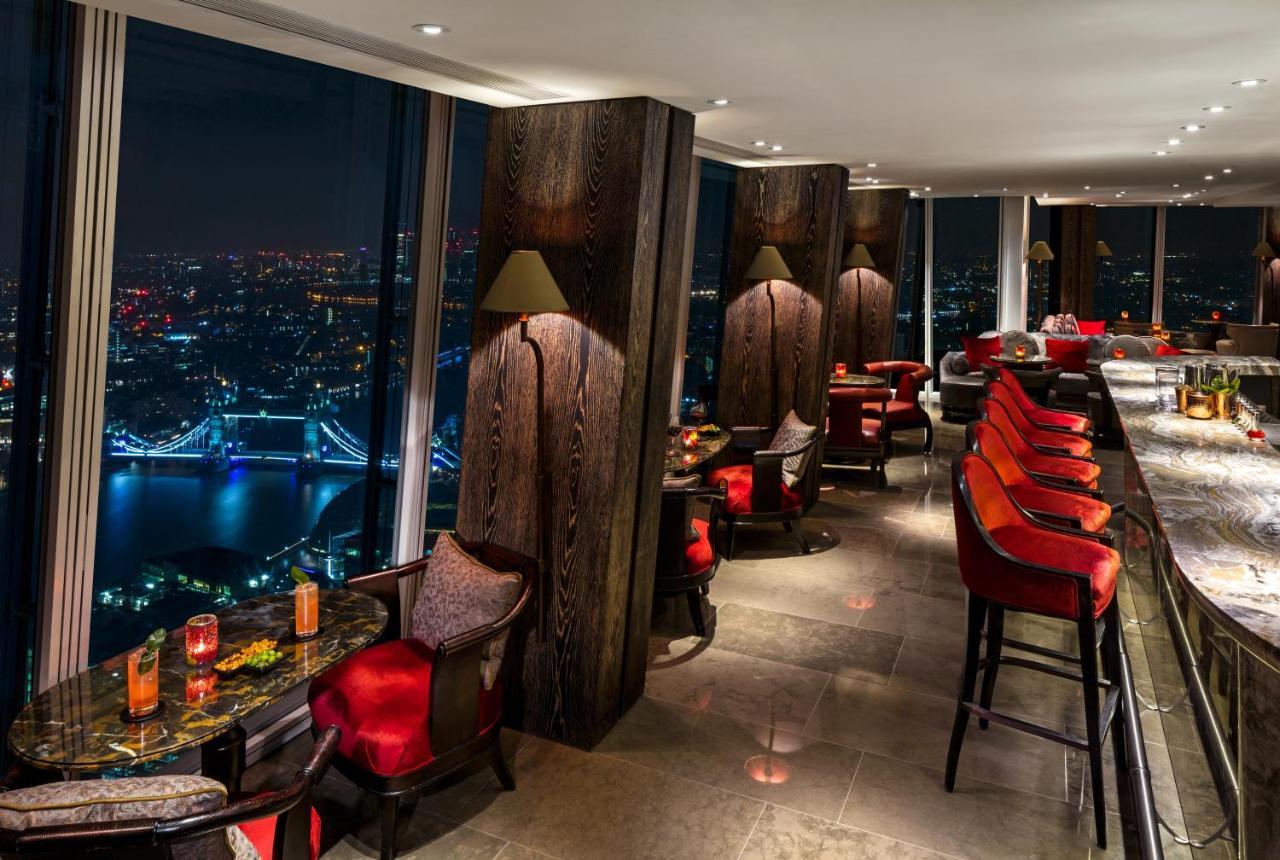 Shangri-La The Shard, Londra Esterno foto The bar at the 57th floor
