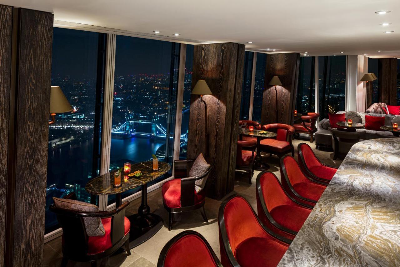 Shangri-La The Shard, Londra Esterno foto The bar at the 57th floor